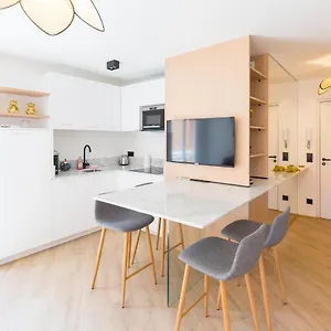 Renaissance - Monaco - 2 Pieces - Parking Apartamento
